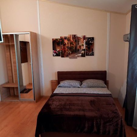 Studio Apartments In Center Mini 5 Поверх Без Ліфту Ивано-Франковск Экстерьер фото